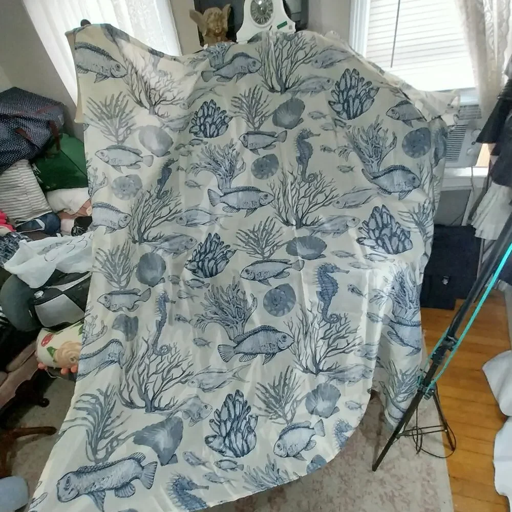 CARRIBEAN JOE! ISLAND SUPPLY GRAY/WHITE/BLUE UNDERSEA DEPICTION SHOWER CURTAIN!